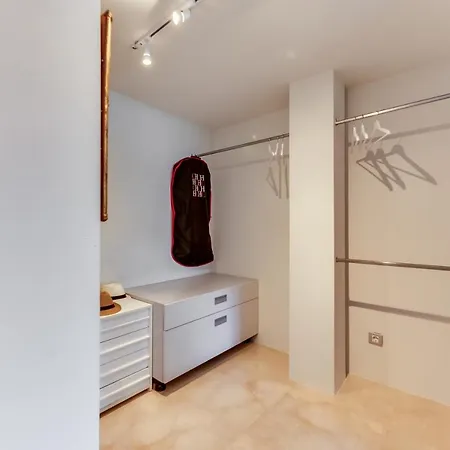 Vacation I Fuentes, Prime Location, Perfect For Families And Big Groups, Shared Pool * Марбелья